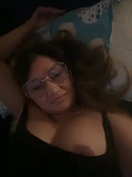 Snapshot of gabriellacali chatting on April 8, 11:54 am gabriellacali online show from April 8, 11:54 am