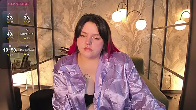 Snapshot of LorettaBerry chatting on October 17, 2:41 pm LorettaBerry online show from October 17, 2:41 pm