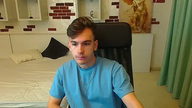 BradyFlint online show from November 17, 5:35 am