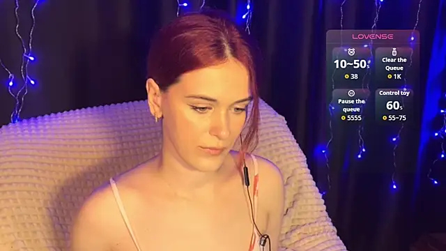 Snapshot of Veksal1a chatting on May 15, 6:59 pm Veksal1a online show from May 15, 6:59 pm