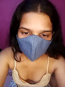 Lovely Queennn online show from October 17, 8:22 pm