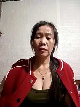 Snapshot of tabby-cat11 chatting on November 18, 7:35 am tabby-cat11 online show from November 18, 7:35 am