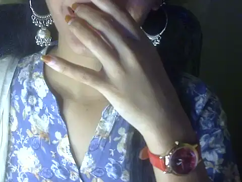 Shezi N online show from October 22, 2:28 pm