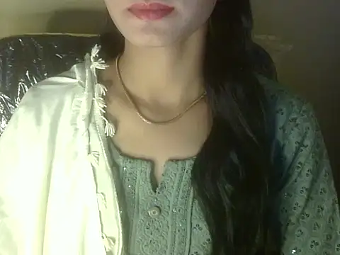 Shezi N online show from December 2, 3:18 pm