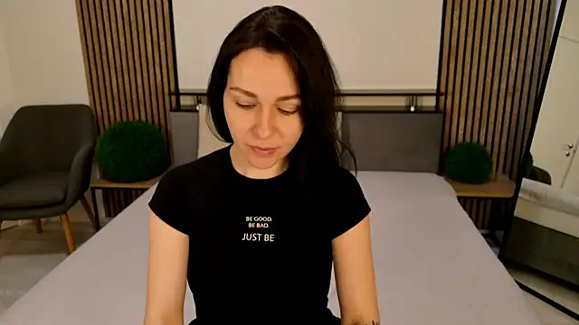 DitaNoir online show from February 27, 7:19 am