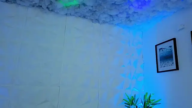 Rynka  online show from December 5, 11:30 am