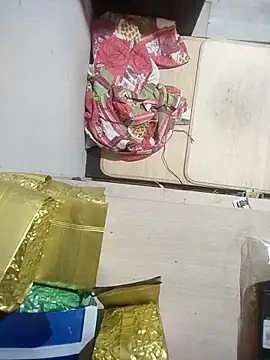 Snapshot of boy15cm1 chatting on October 21, 1:56 pm boy15cm1 online show from October 21, 1:56 pm