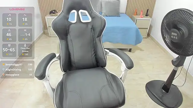 Aziz daud online show from March 3, 7:09 pm