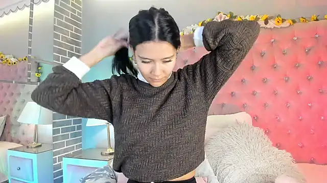 Snapshot of TanyaBello chatting on May 13, 4:21 am TanyaBello online show from May 13, 4:21 am