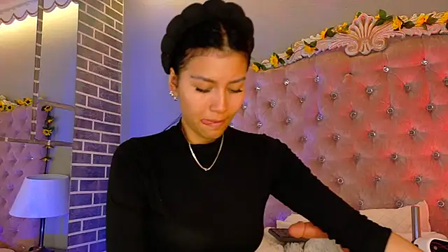Snapshot of TanyaBello chatting on May 19, 4:41 am TanyaBello online show from May 19, 4:41 am