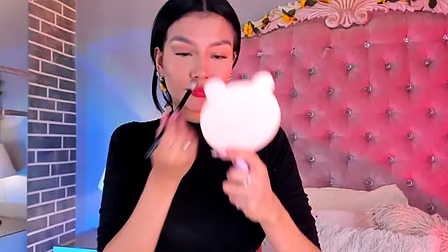 Snapshot of TanyaBello chatting on May 20, 2:18 am TanyaBello online show from May 20, 2:18 am