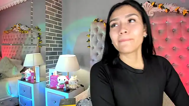 TanyaBello online show from July 29, 4:43 am