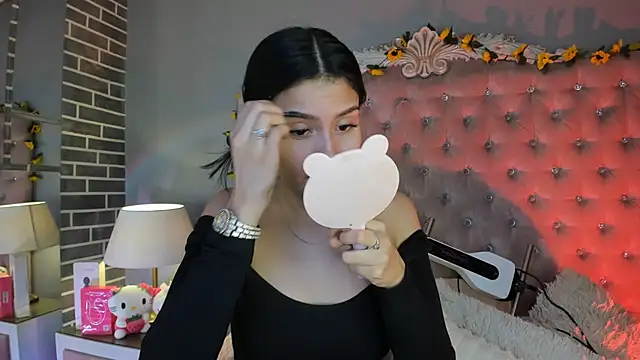 TanyaBello online show from July 30, 4:44 am