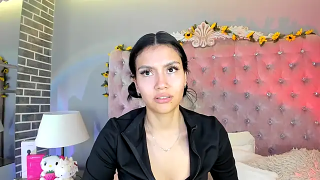 TanyaBello online show from July 31, 4:01 am