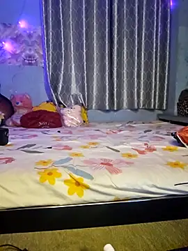 Snapshot of Desi_Maya69 chatting on May 12, 7:55 pm Desi Maya69 online show from May 12, 7:55 pm