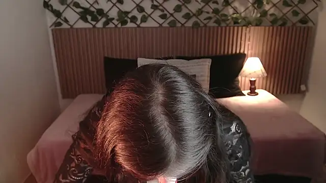 Snapshot of Dark_Niight_ chatting on May 23, 1:37 pm Dark Niight online show from May 23, 1:37 pm