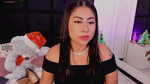 TamaraLeen online show from November 30, 7:40 pm