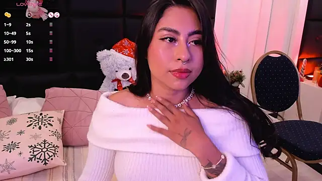 TamaraLeen online show from December 4, 10:18 pm