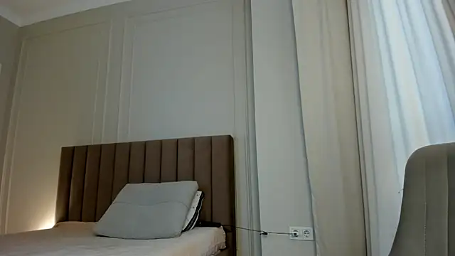 yourerror 404 online show from November 22, 4:44 am