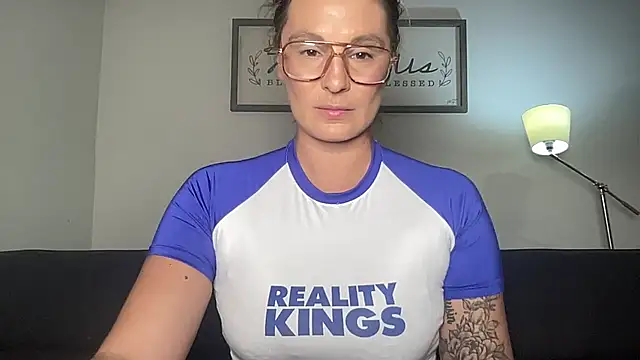 Mandyrheaa online show from October 31, 1:06 am