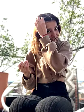 MiaaCute- online show from October 19, 8:09 pm