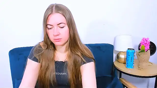 LeaNaughty online show from November 17, 7:36 am