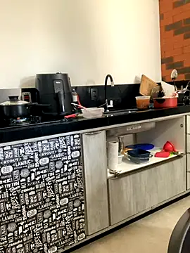 NatashaAzura online show from November 30, 4:00 pm