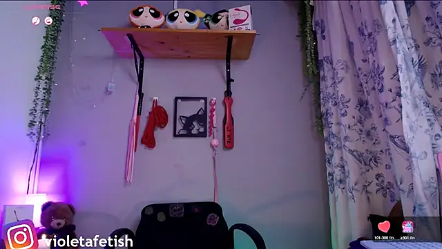 Snapshot of Violetafetish-dirty chatting on September 25, 11:41 pm Violetafetish-dirty online show from September 25, 11:41 pm
