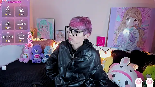 Snapshot of Strawberry_Kitty_ chatting on November 28, 4:04 am Strawberry Kitty online show from November 28, 4:04 am