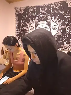 Snapshot of emily_n_abby chatting on July 21, 1:02 pm emily n abby online show from July 21, 1:02 pm