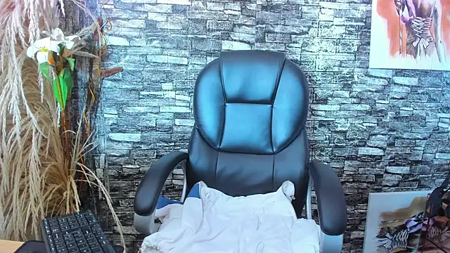 talialadyx online show from December 3, 2:59 pm