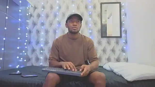 Stevenbrand online show from December 15, 6:45 pm