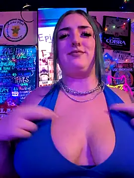 ImKatMeow online show from April 14, 5:24 am
