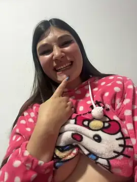 Snapshot of AngieG14_ chatting on October 18, 1:08 am AngieG14  online show from October 18, 1:08 am