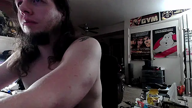 Snapshot of biggerisbetter12 chatting on October 20, 10:27 am biggerisbetter12 online show from October 20, 10:27 am