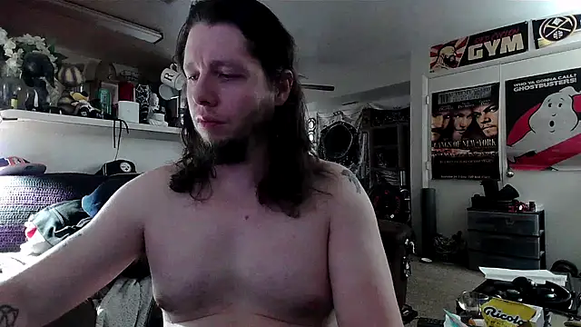 Snapshot of biggerisbetter12 chatting on October 27, 2:54 pm biggerisbetter12 online show from October 27, 2:54 pm