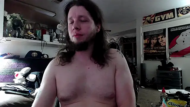 Snapshot of biggerisbetter12 chatting on October 29, 7:04 pm biggerisbetter12 online show from October 29, 7:04 pm