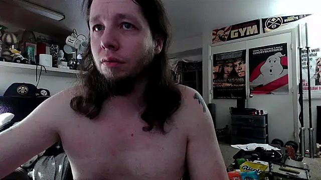 Snapshot of biggerisbetter12 chatting on October 31, 7:48 pm biggerisbetter12 online show from October 31, 7:48 pm