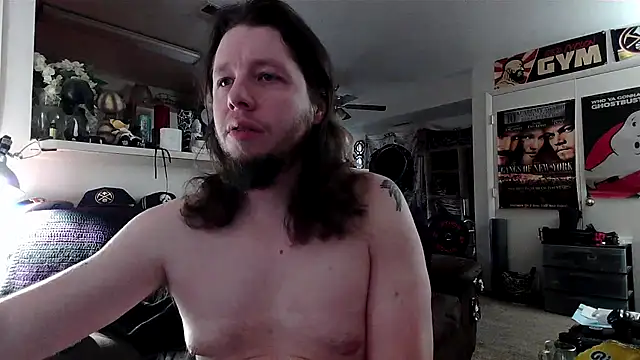 biggerisbetter12 online show from November 11, 10:21 pm