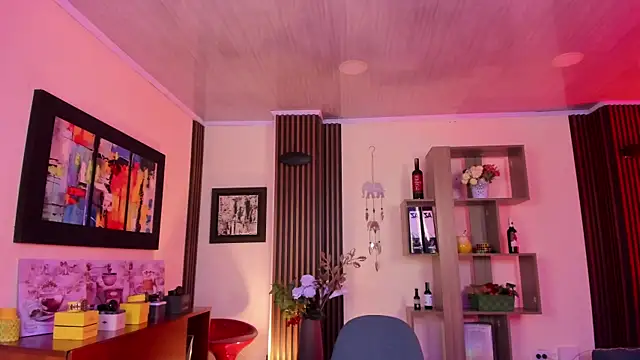 ValentinaNoir online show from April 29, 7:20 pm