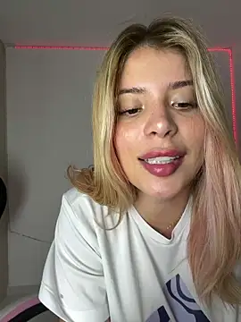  Alicee 1 online show from January 8, 12:46 am