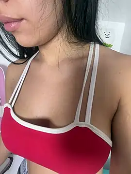 Snapshot of _Alicee_1 chatting on May 15, 11:56 pm Alicee 1 online show from May 15, 11:56 pm