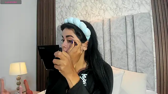 Snapshot of goddessfeetxx chatting on October 27, 8:57 pm goddessfeetxx online show from October 27, 8:57 pm