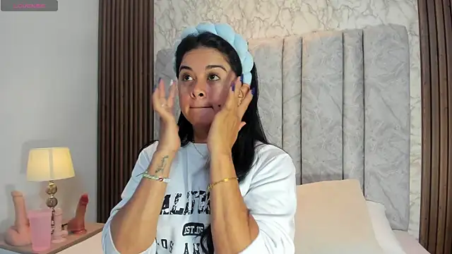 Snapshot of goddessfeetxx chatting on November 4, 8:30 pm goddessfeetxx online show from November 4, 8:30 pm