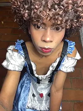 Snapshot of Juliethaaa_1 chatting on October 19, 4:35 am Juliethaaa 1 online show from October 19, 4:35 am