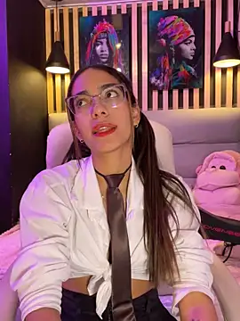 Snapshot of elegant__rouse chatting on October 17, 11:18 pm elegant rouse online show from October 17, 11:18 pm