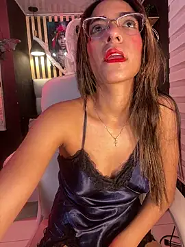 Snapshot of elegant__rouse chatting on October 26, 11:09 pm elegant rouse online show from October 26, 11:09 pm