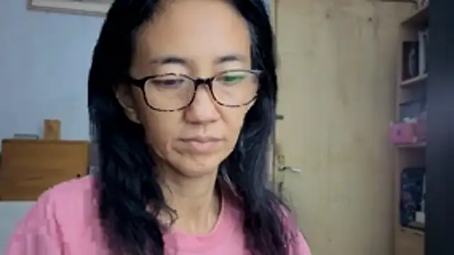 princessD077 online show from February 27, 4:40 pm