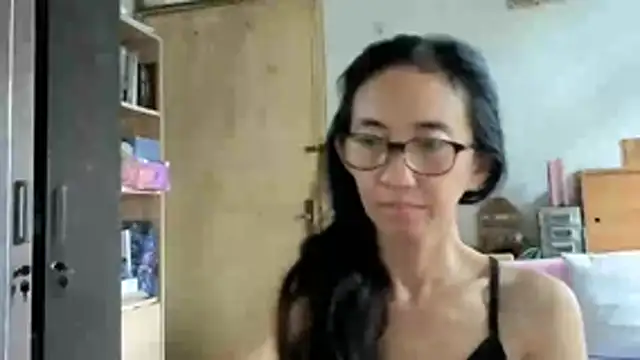 princessD077 online show from March 6, 2:41 am