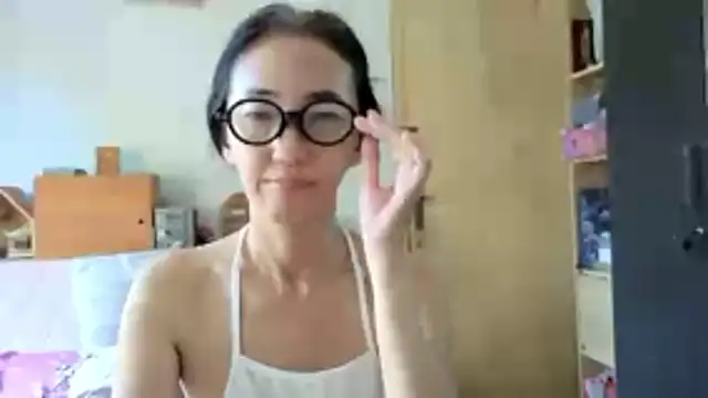Snapshot of princessD077 chatting on May 23, 4:39 am princessD077 online show from May 23, 4:39 am
